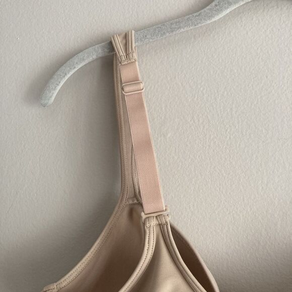 Bali Women’s One Smooth U Ultra Light Minimizer Bra Nude 36C Style 3490 - Picture 8 of 12